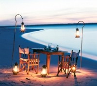 Mnemba Island, Dining